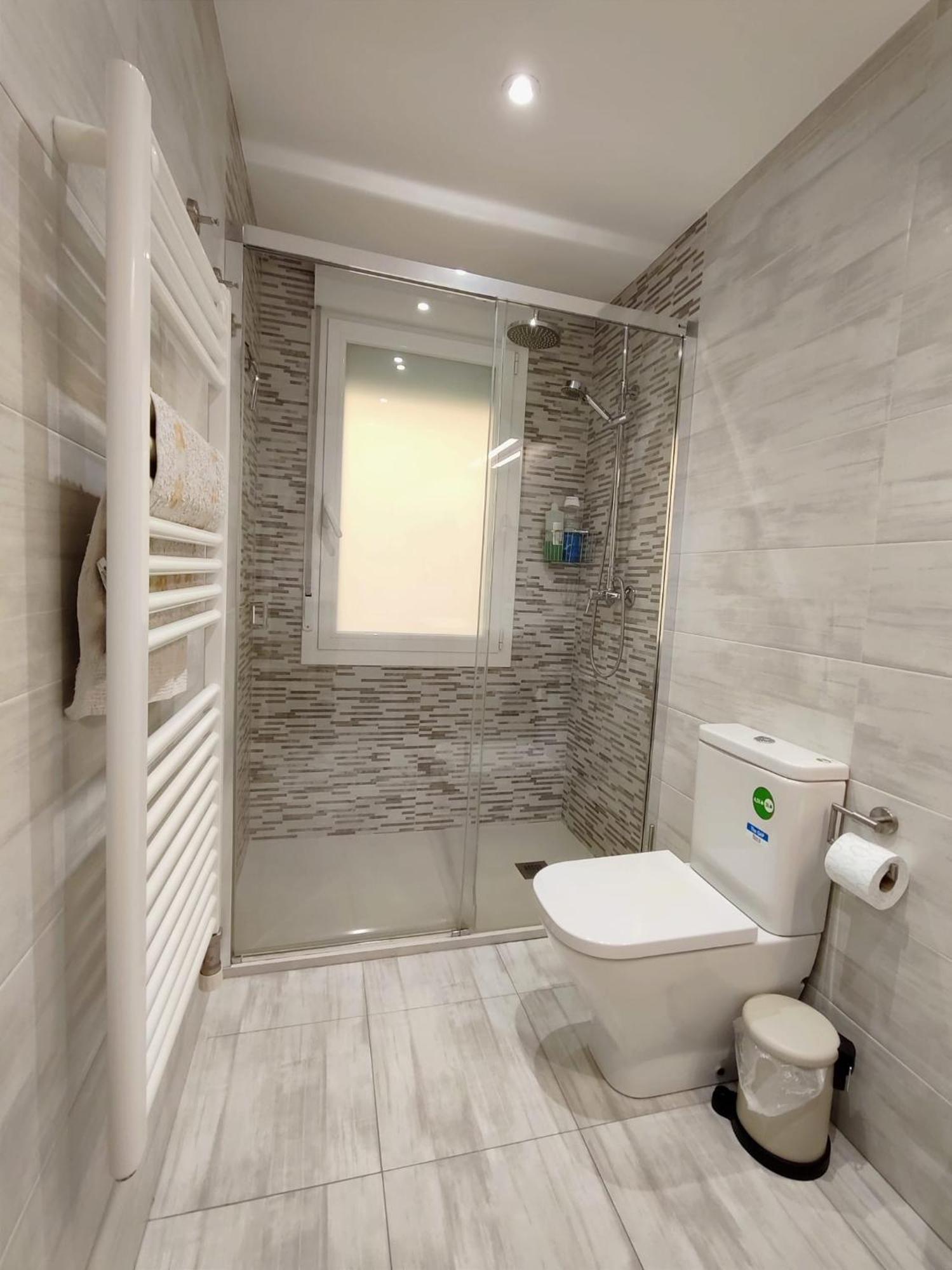 Serendipia Apartamentos 3 لوغرونيو المظهر الخارجي الصورة